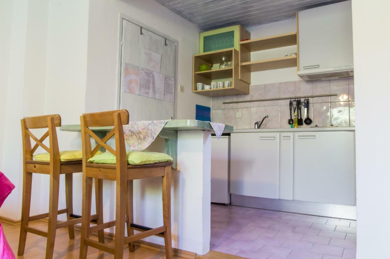Karmen A Apartment Veli Losinj Exterior photo